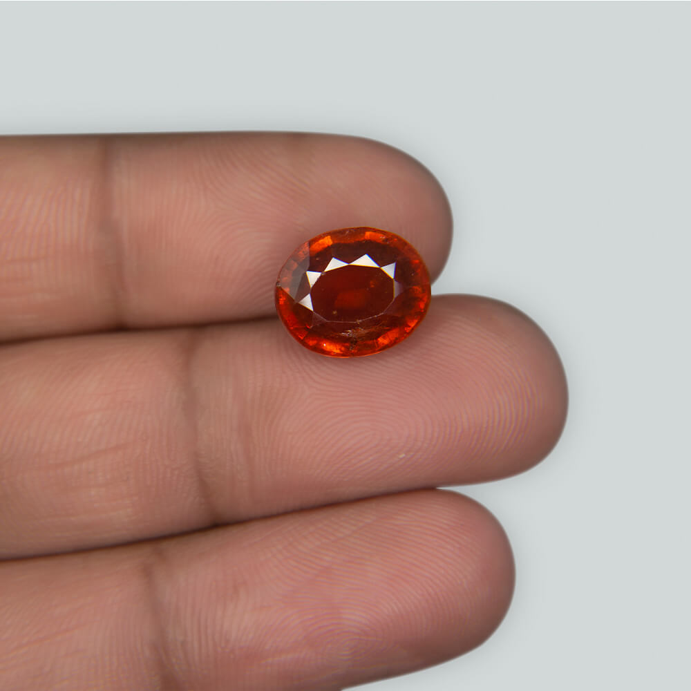 Gomed Ceylonese (Hessonite) - 6.75 Carat (7.50 Ratti)
