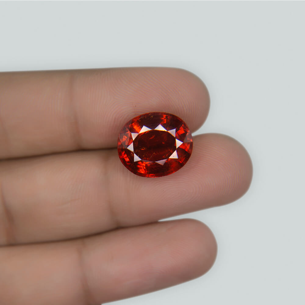 Gomed Ceylonese (Hessonite) - 10.15 Carat (11.25 Ratti)