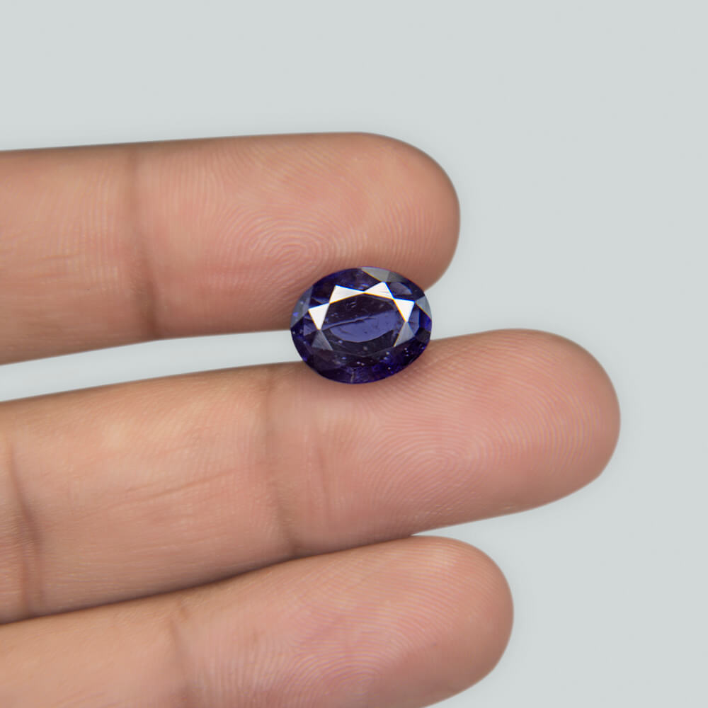 Iolite - 4.99 Carat (5.50 Ratti)