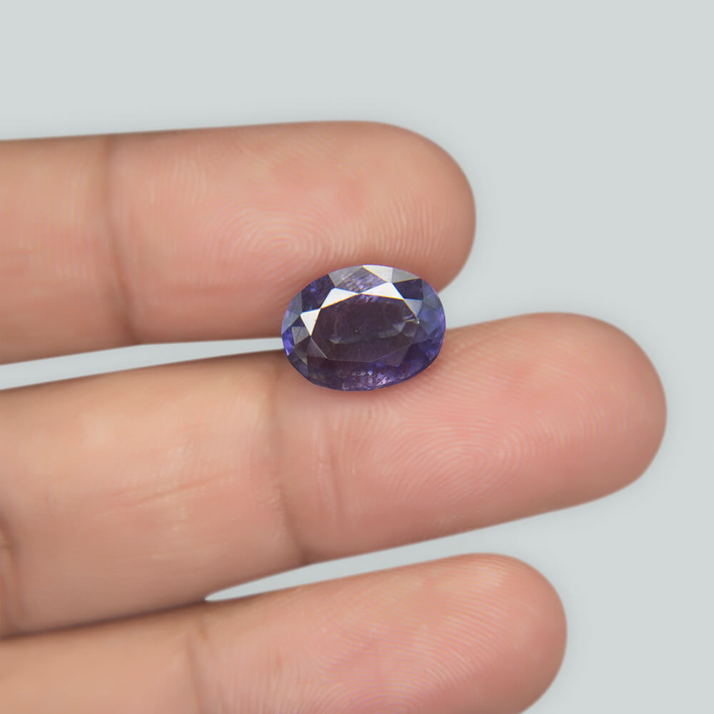 Iolite - 4.36 Carat (5.00 Ratti)