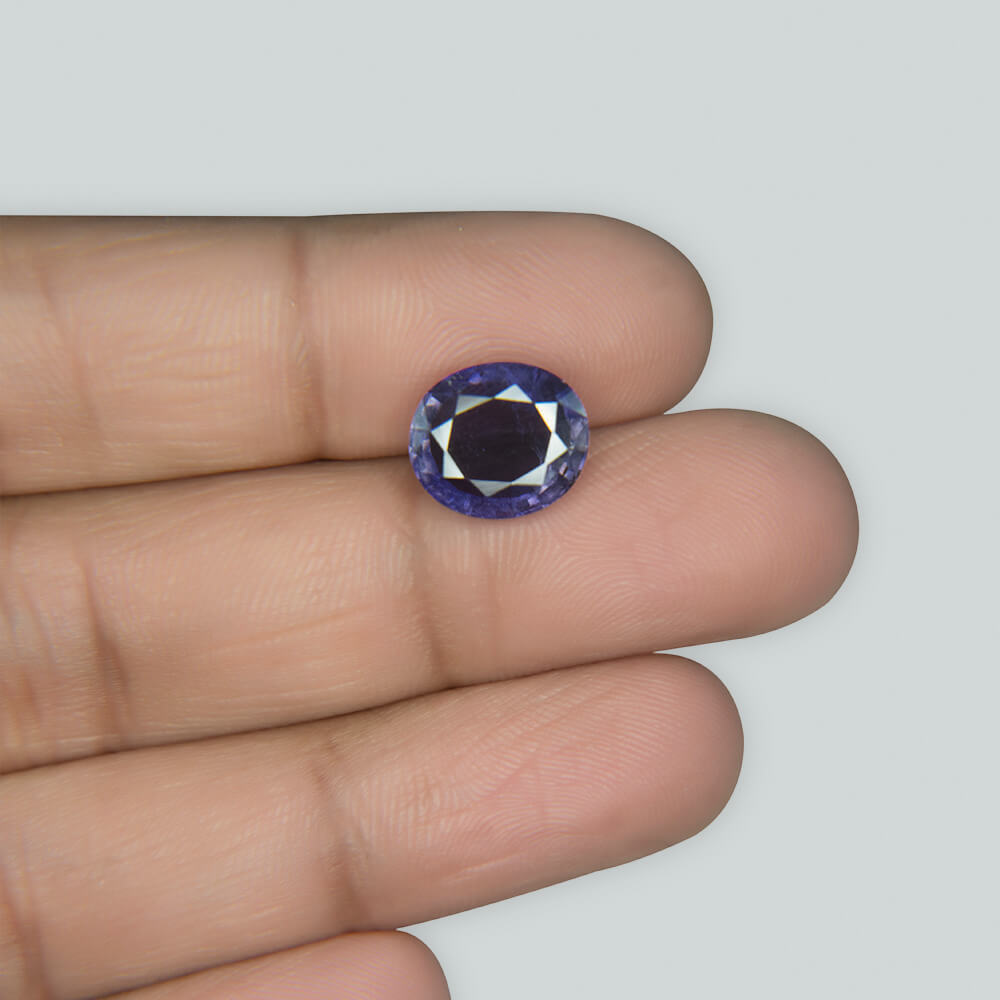 Iolite - 5.98 Carat
