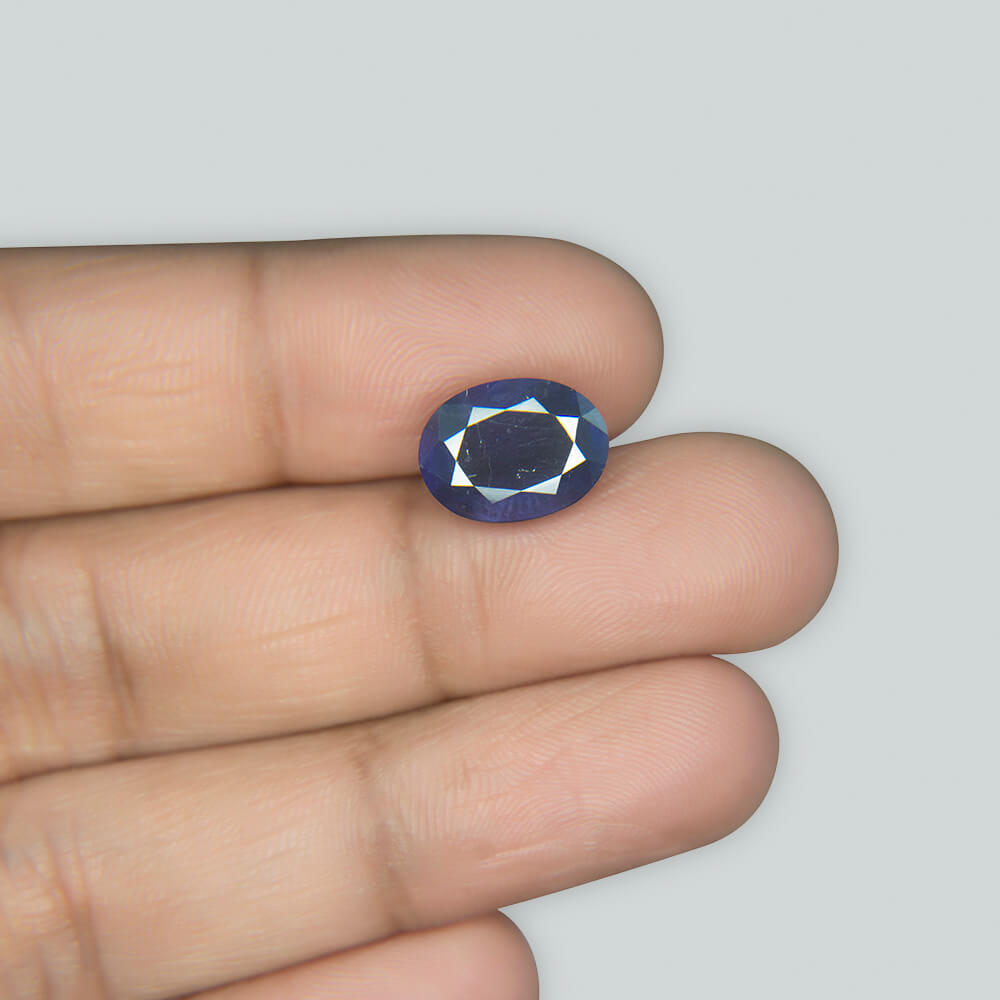 Iolite - 4.90 Carat