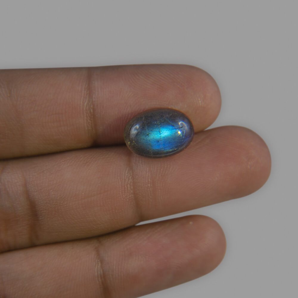 Labradorite - 6.45 Carat