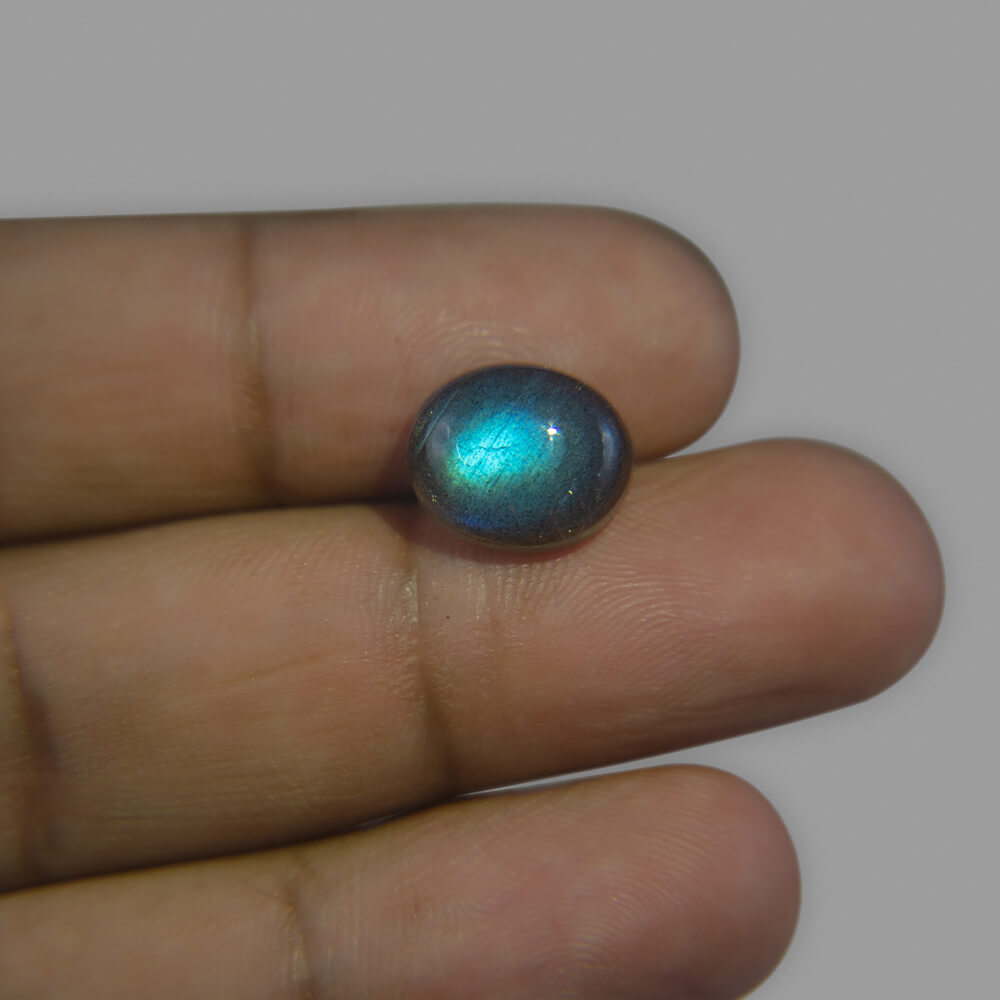 Labradorite - 5.94 Carat