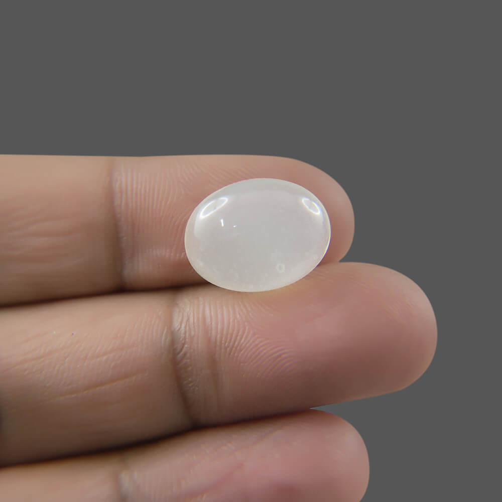 Moonstone - 7.54 Carat