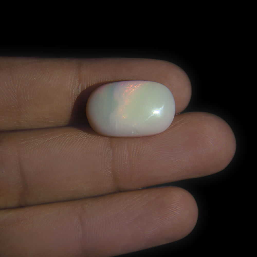 Opal Australian with Fire - 13.79 Carat (15.30 Ratti)
