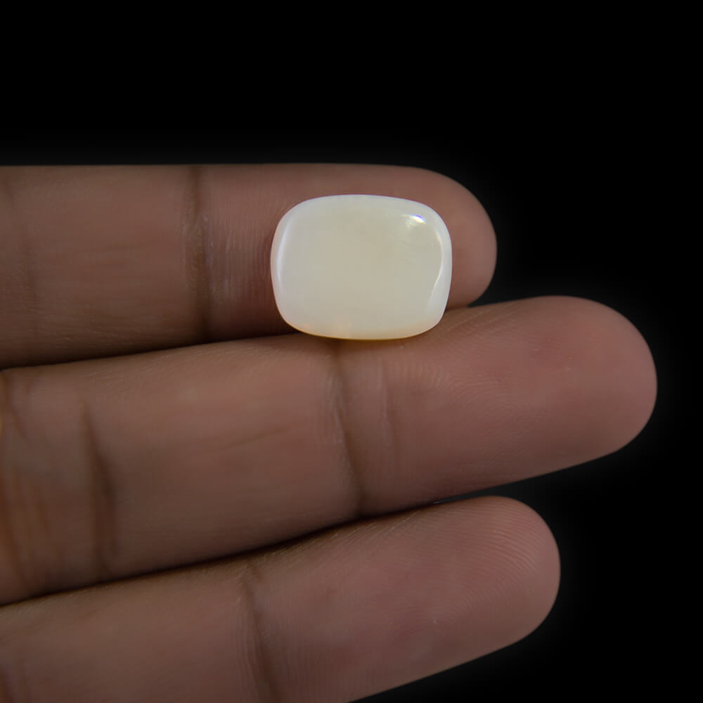 White Opal - 6.89 Carat