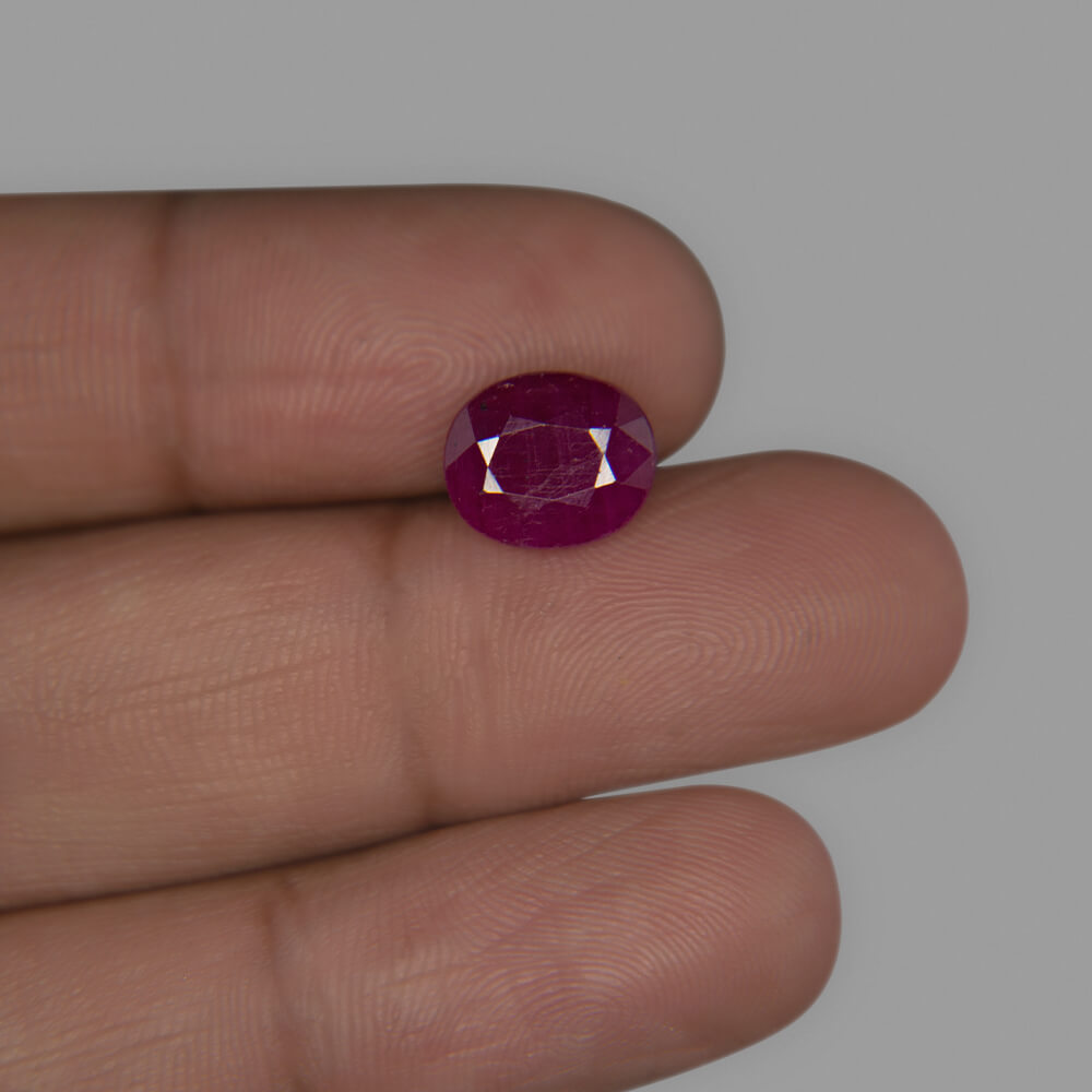 Ruby Mozambique - 4.34 Carat (4.80 Ratti)
