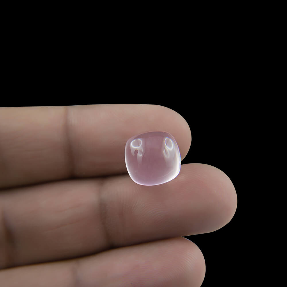 Natural Rose Quartz of Premium Quality - 7.81 Carat 