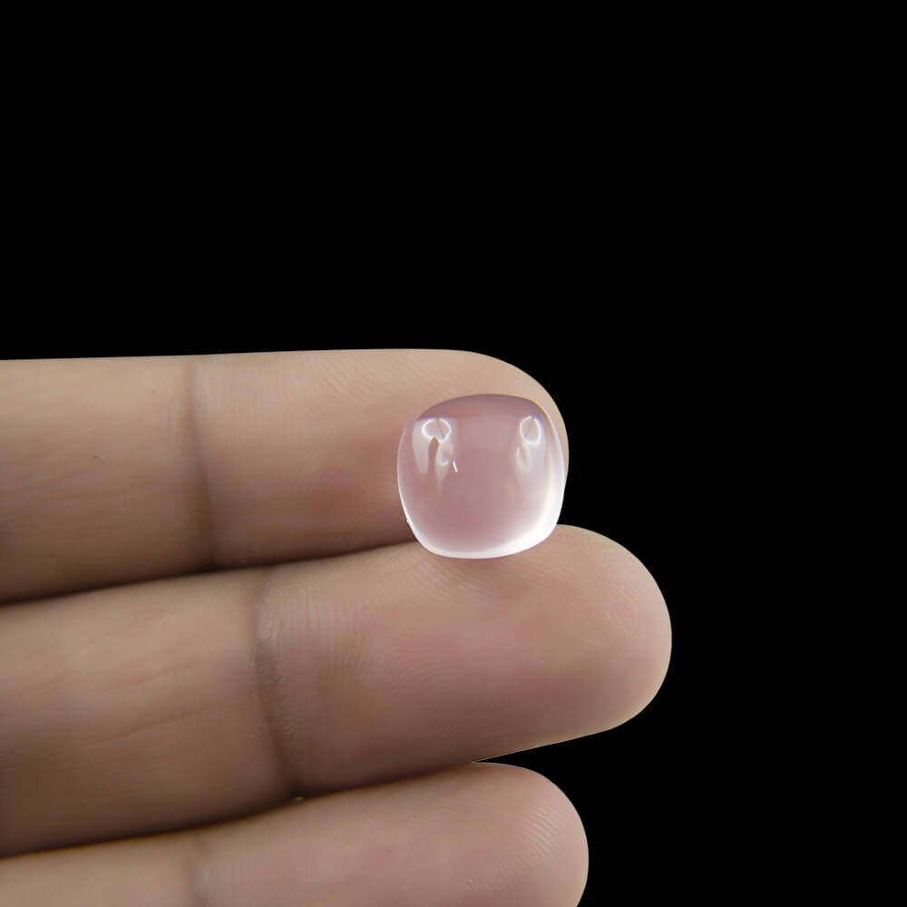 Natural Rose Quartz of Premium Quality - 7.89 Carat 