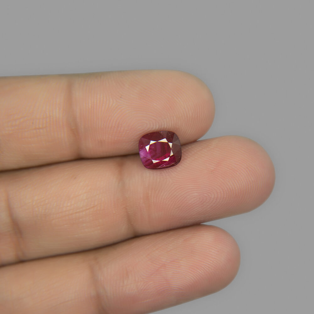 Ruby Burmese - 2.08 Carat (2.25 Ratti)