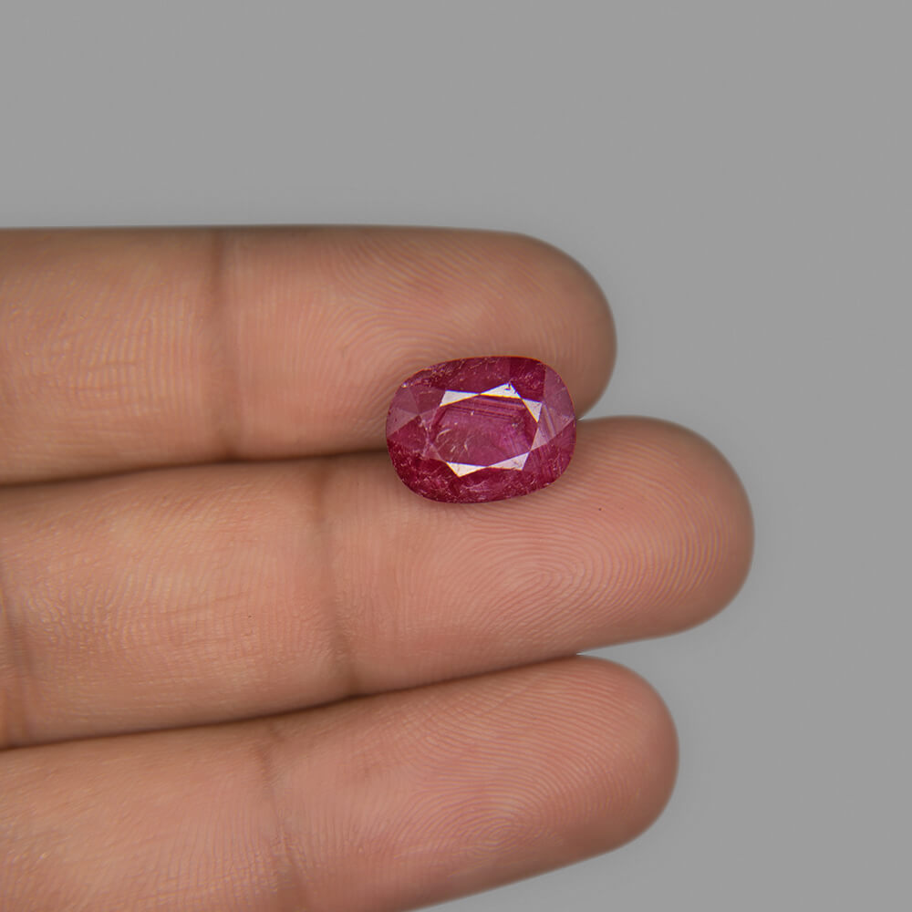 Ruby Burmese - 7.07 Carat (8.00 Ratti)