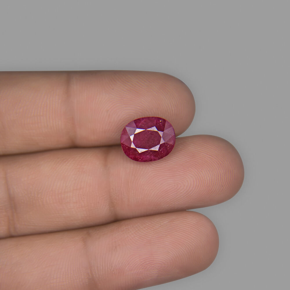 Ruby Burmese - 6.88 Carat (7.50 Ratti)