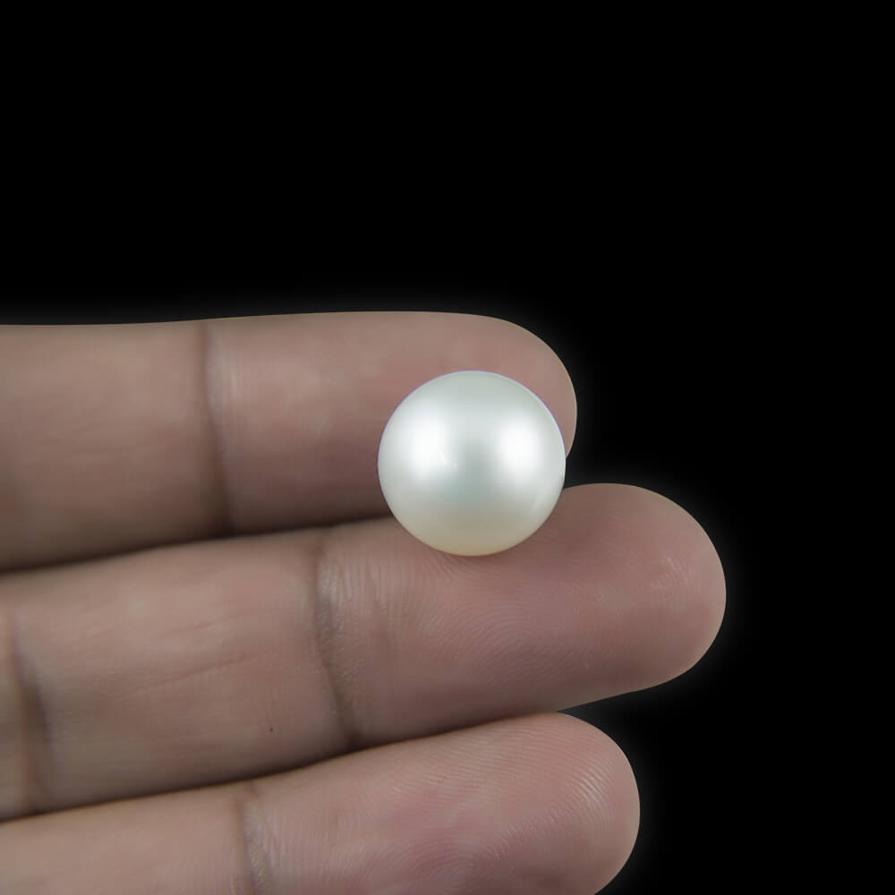 South Sea Pearl - 4.70 Carat
