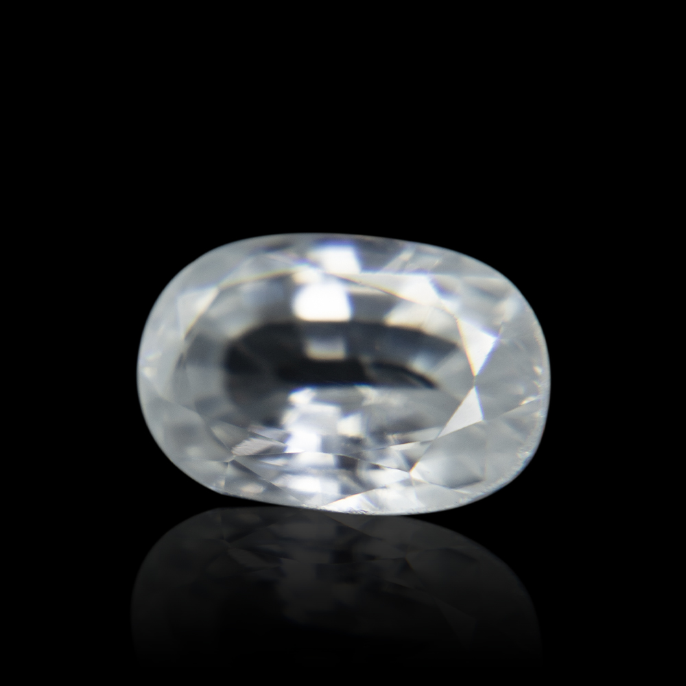 Natural Ceylon White Zircon 5.53 Carat/ 6.15 Ratti 
