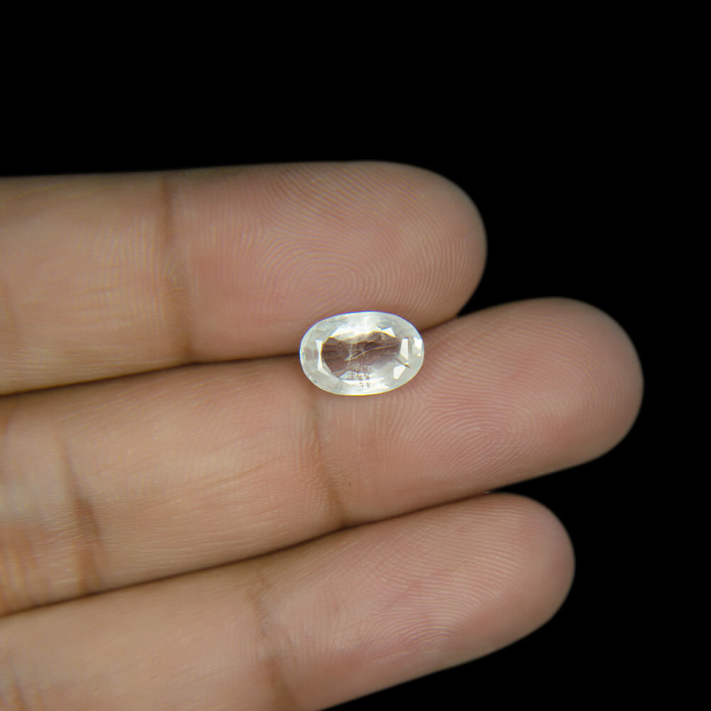 White Sapphire Natural Ceylon  - 2.90 Carat (3.25 Ratti)
