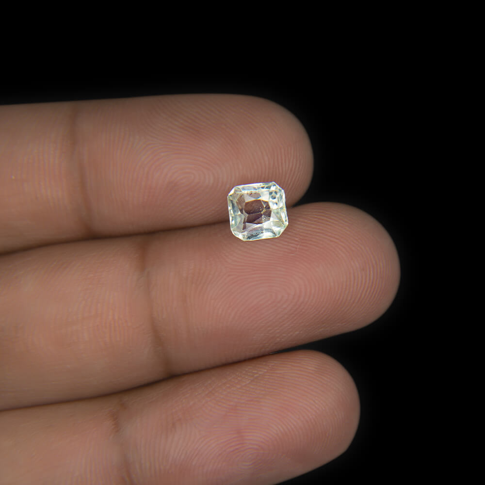 White Sapphire - 1.69 Carat