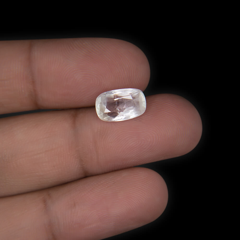 White Sapphire  - 4.12 Carat