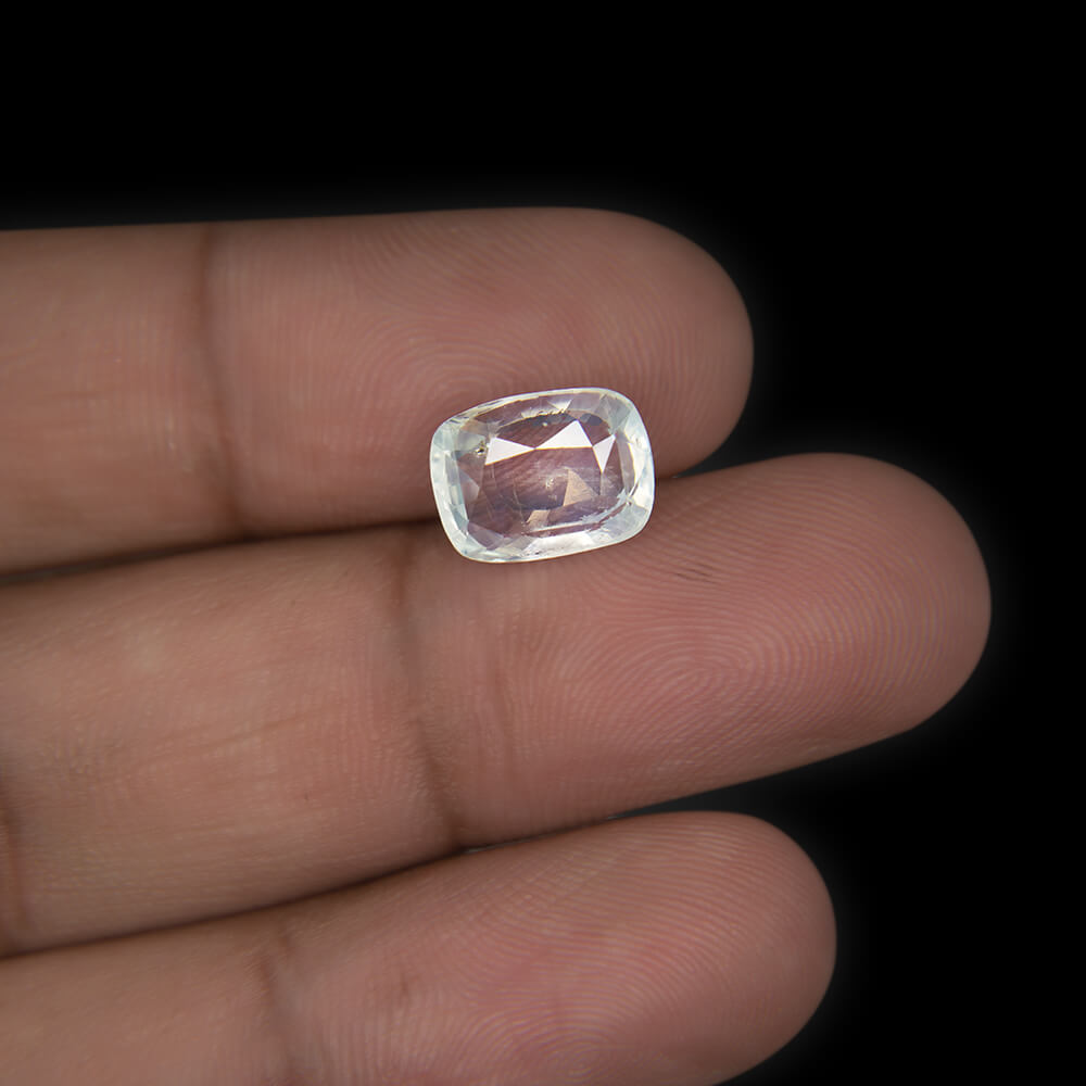 White Sapphire  - 4.51 Carat