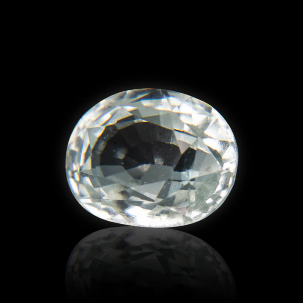 Natural White Topaz Gemstone - 4.61 Carat