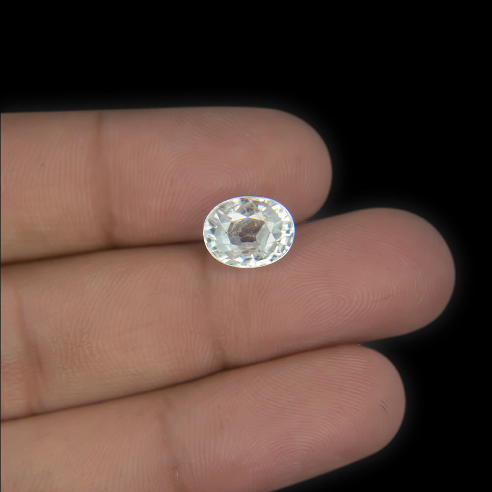White Zircon Natural Ceylon  - 5.36 Carat (6.00 Ratti)