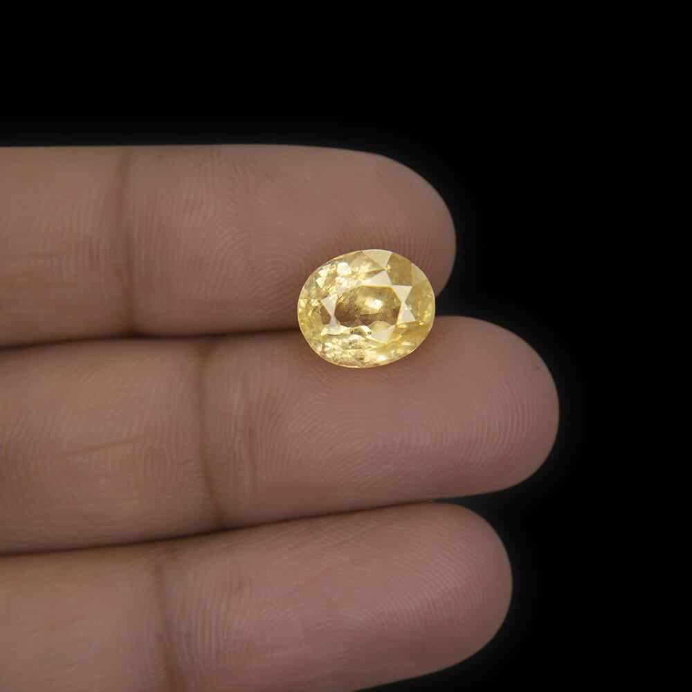 Yellow Sapphire (Pukhraj) Sri Lanka - 6.69 Carat (7.50 Ratti)