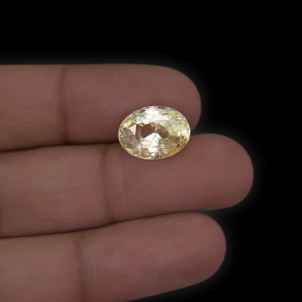 Yellow Sapphire (Pukhraj) Sri Lanka - 8.54 Carat (9.50 Ratti)