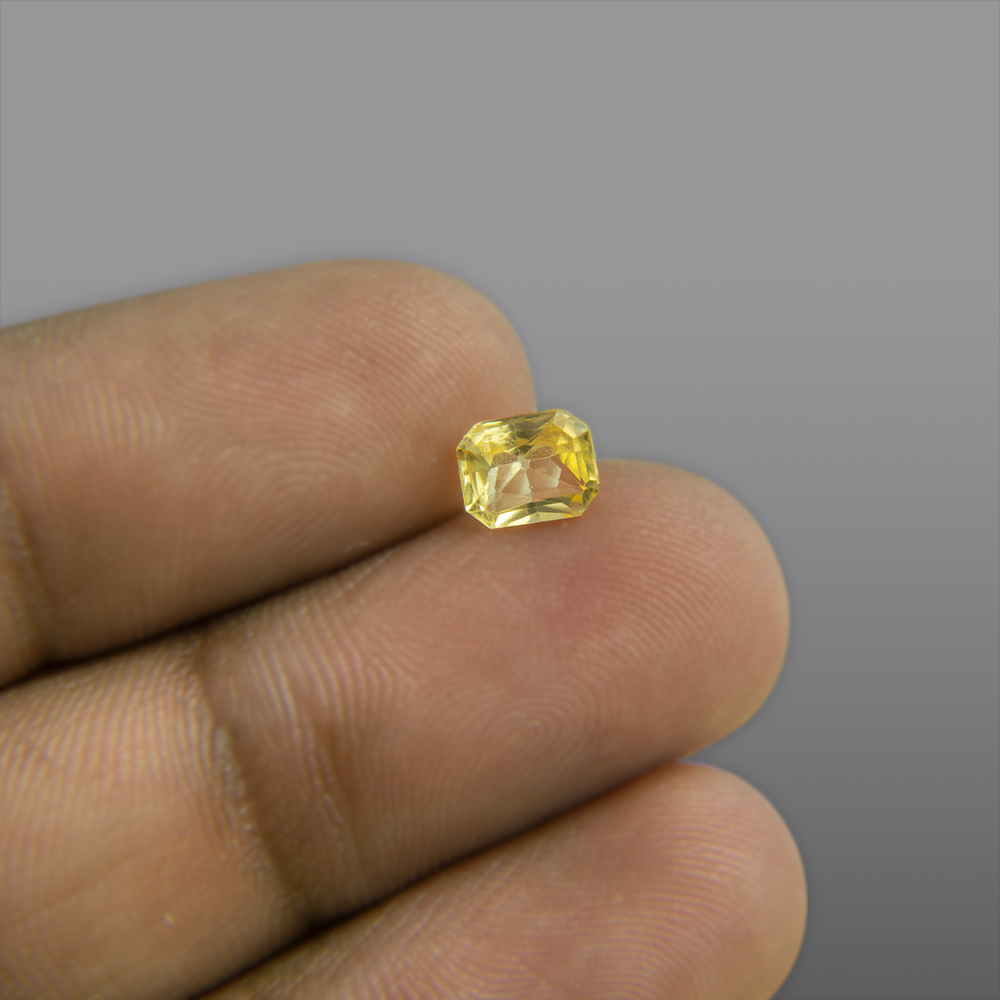 Yellow Sapphire - 1.19 Carat